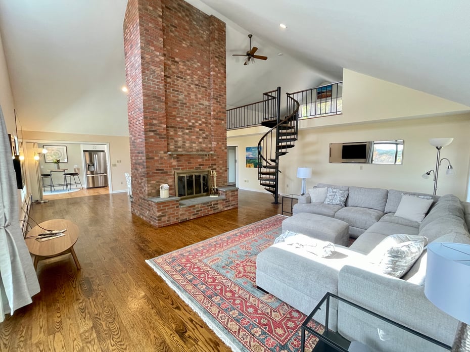 205 Arch Bridge Road Photo 6