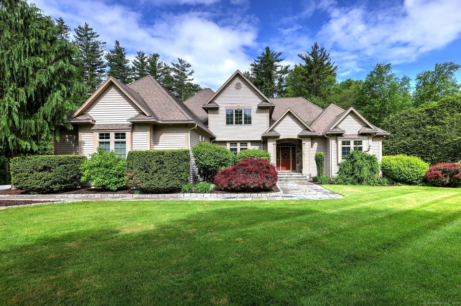 395 Isinglass Road Photo 1