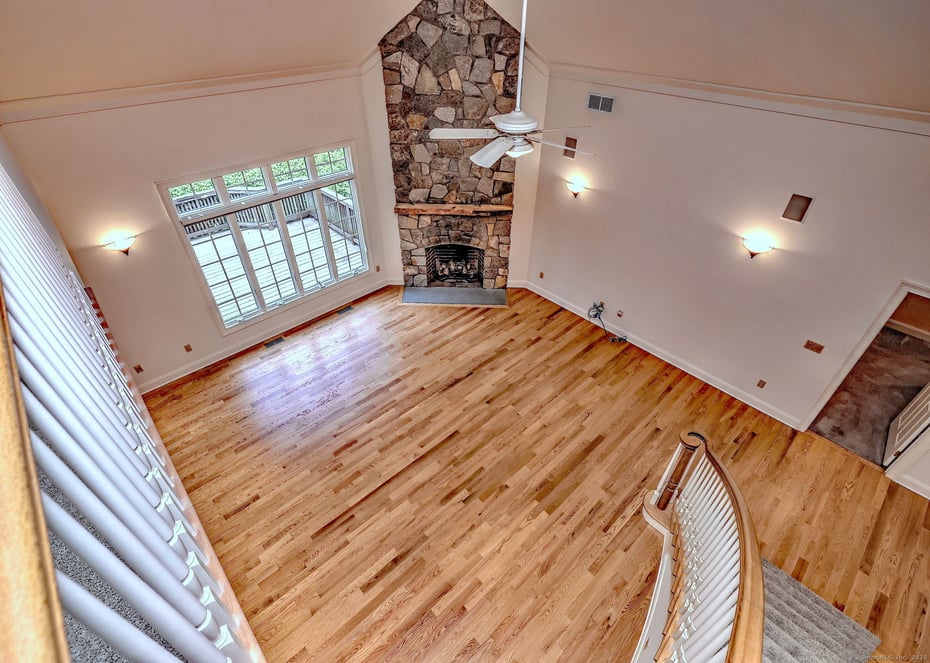 395 Isinglass Road Photo 16