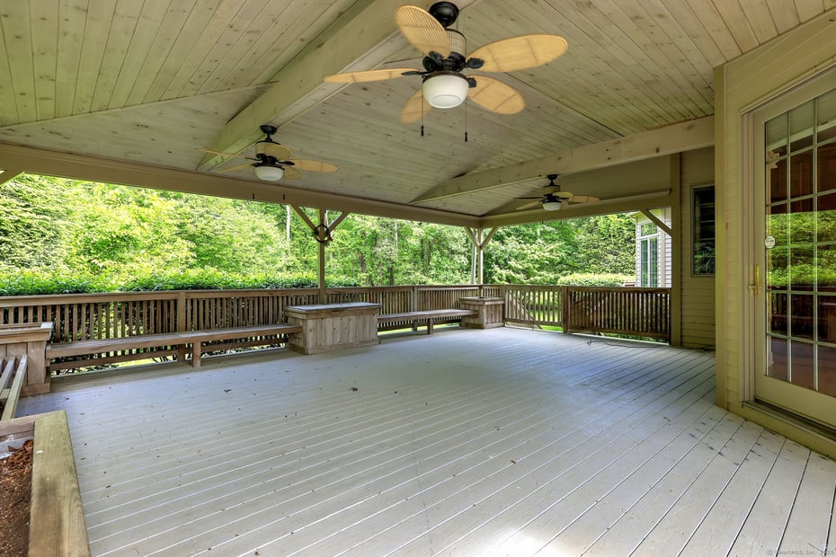 395 Isinglass Road Photo 25