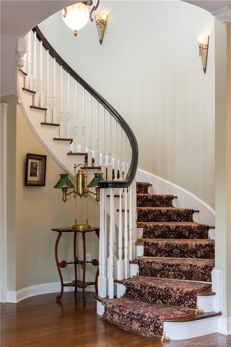 229 Umpawaug Road Photo 6