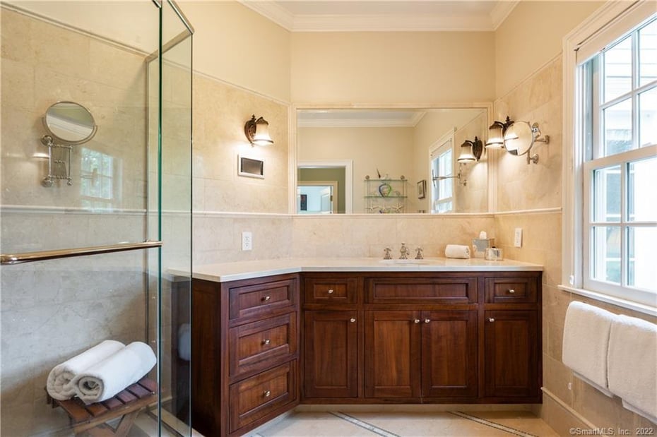 229 Umpawaug Road Photo 21