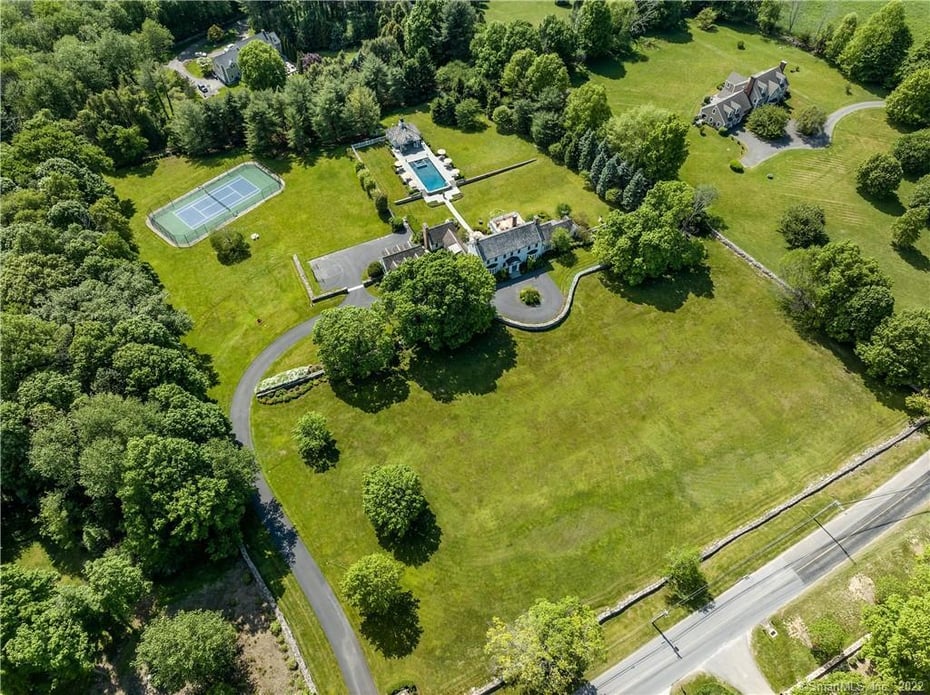 229 Umpawaug Road Photo 34