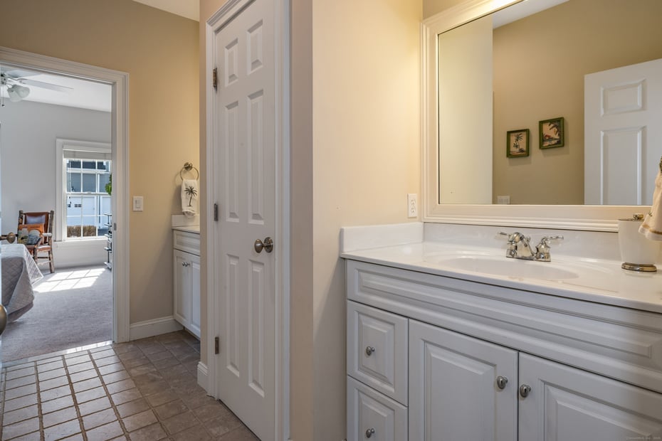 7 Livingston Road Photo 17