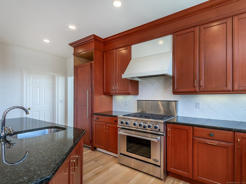 293 Lake Road Photo 19