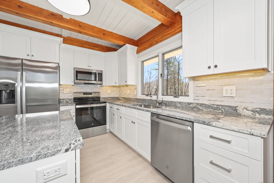 254 Wright Road Photo 10