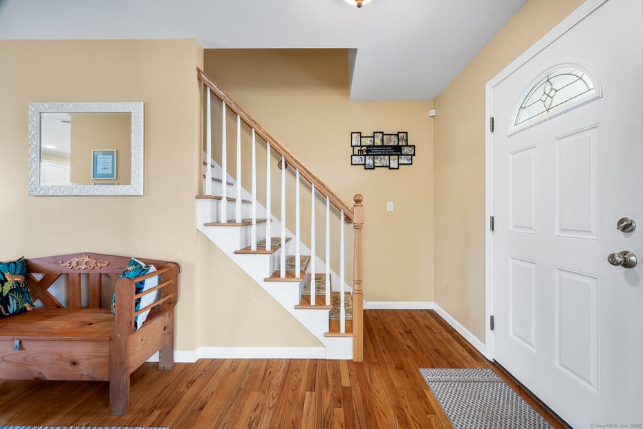 2 Lexington Trail Photo 10