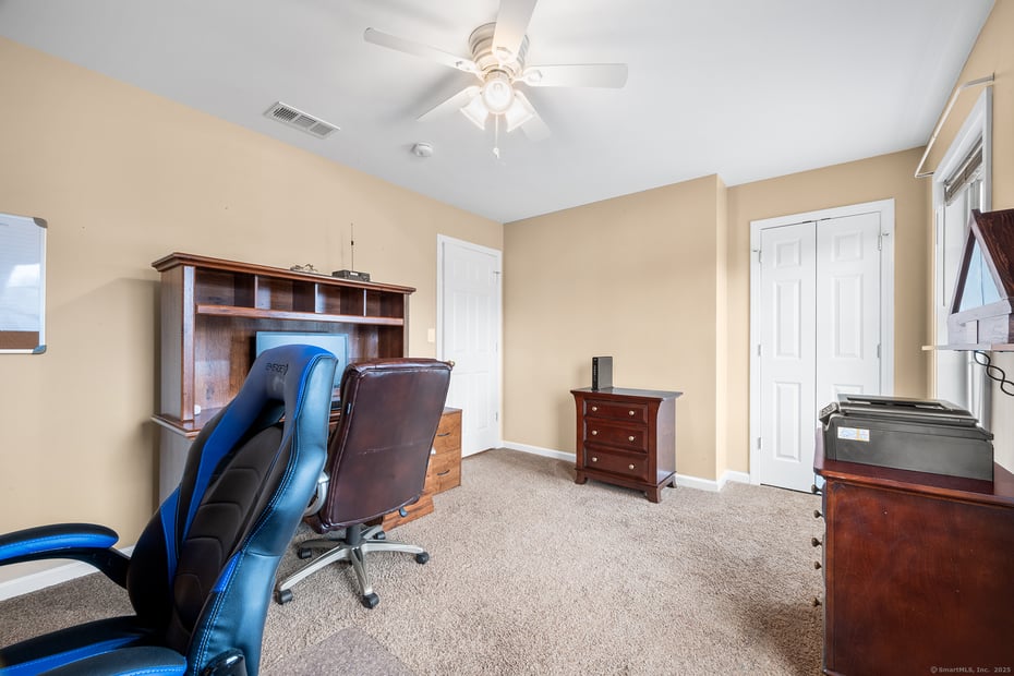 2 Lexington Trail Photo 21