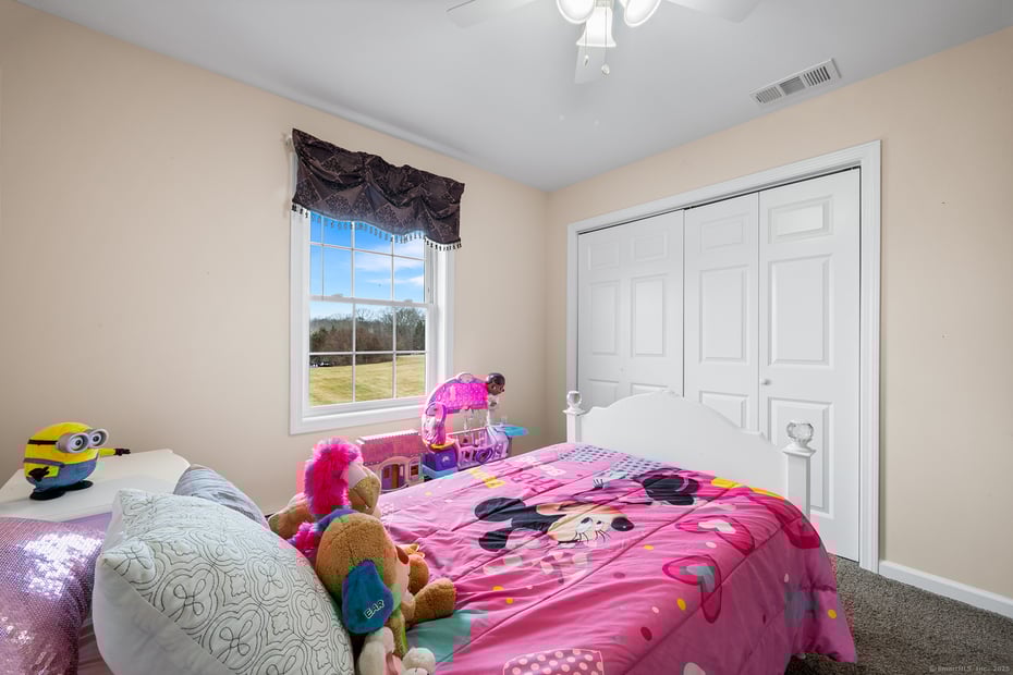 2 Lexington Trail Photo 24
