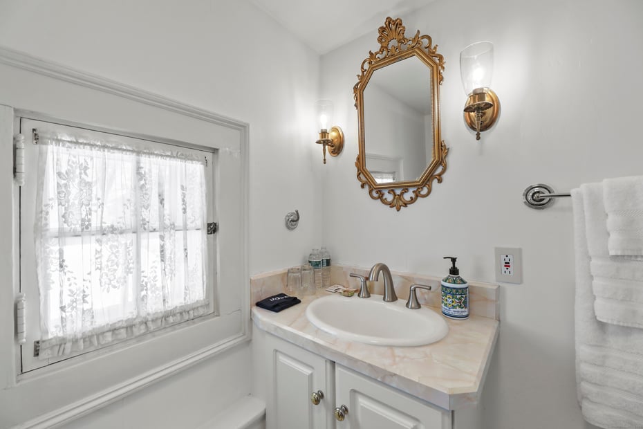 802 State Road Photo 22