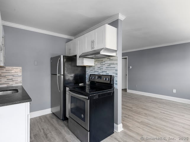 191 Oak Street Photo 6