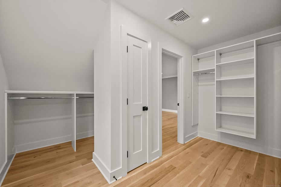 343 Spring Hill Road Photo 27
