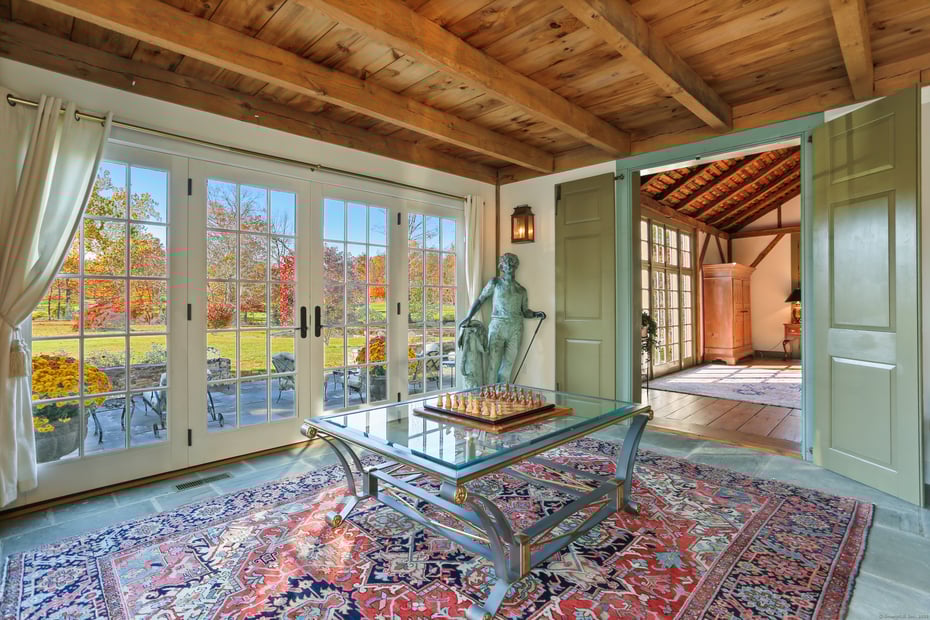 70 Redding Road Photo 16