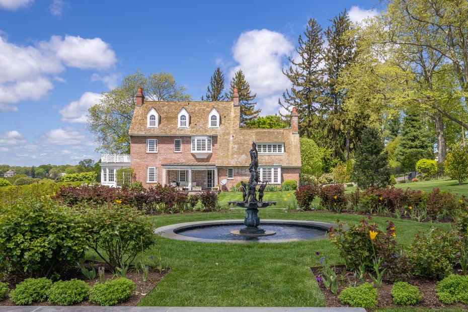 828 Sasco Hill Road Photo 31