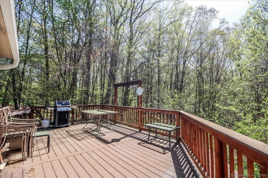 35 Timberlane Drive Photo 13