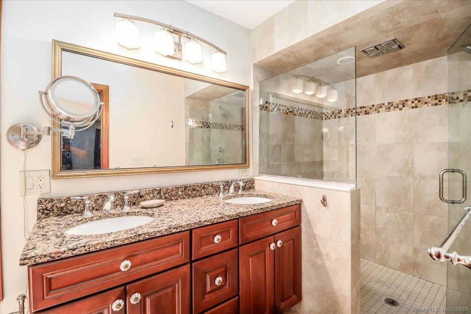 35 Timberlane Drive Photo 20