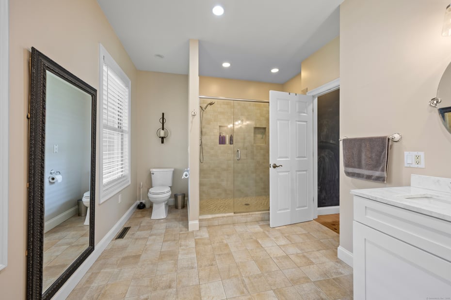 167 Weingart Road Photo 12