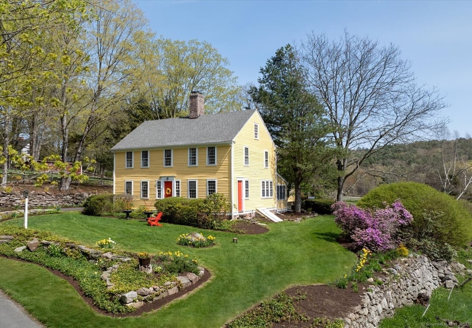 124 West Road Photo 1