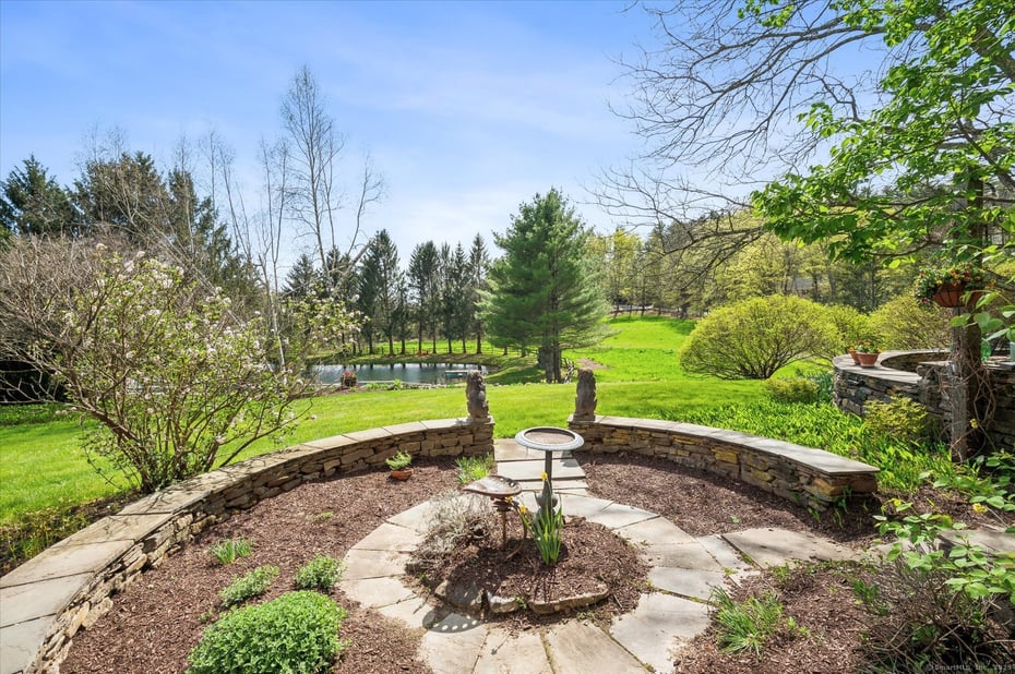 124 West Road Photo 27