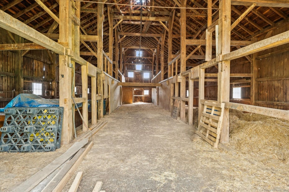 124 West Road Photo 33