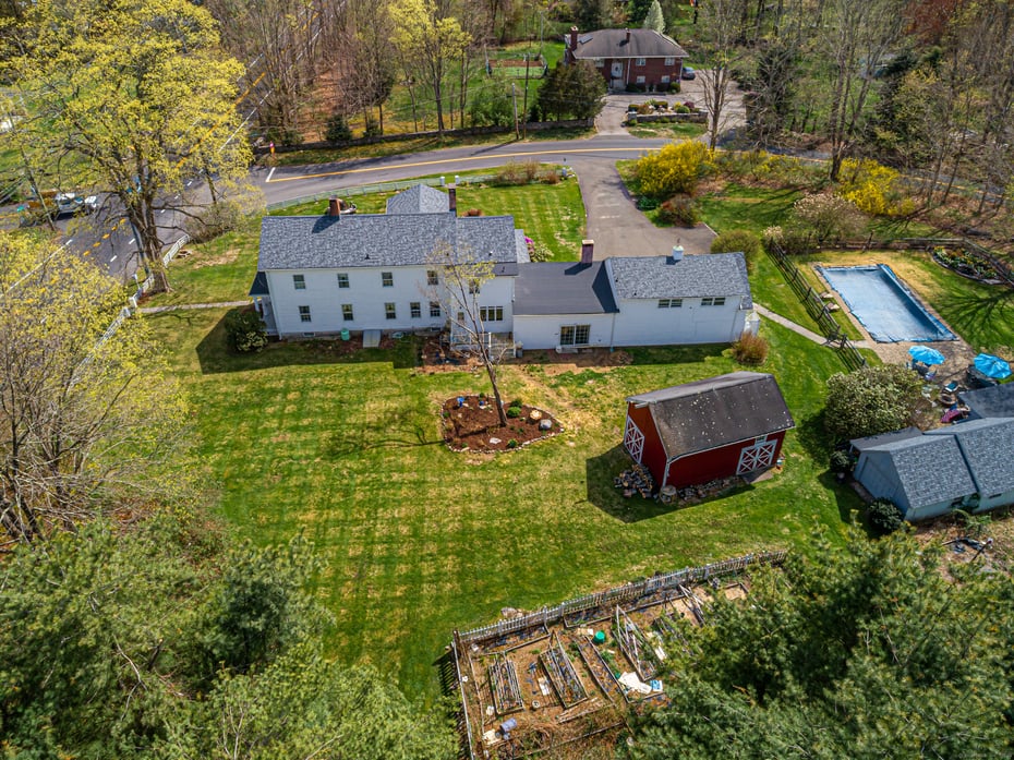 1115 Monroe Turnpike Photo 7