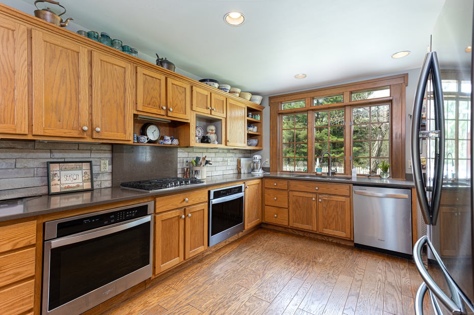 1115 Monroe Turnpike Photo 11