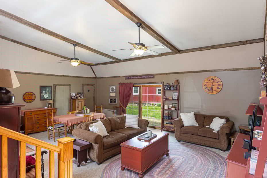 1115 Monroe Turnpike Photo 13