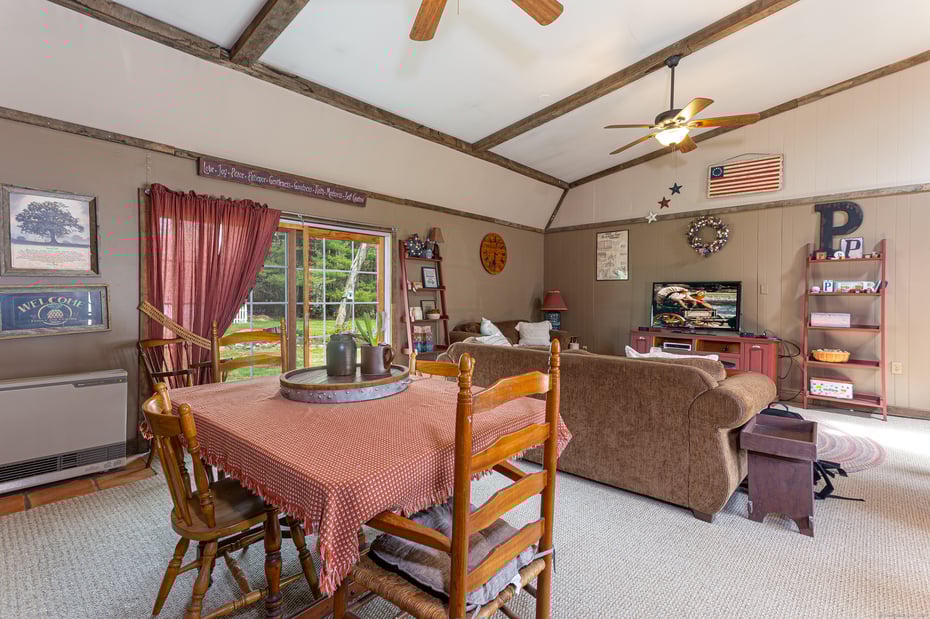 1115 Monroe Turnpike Photo 15