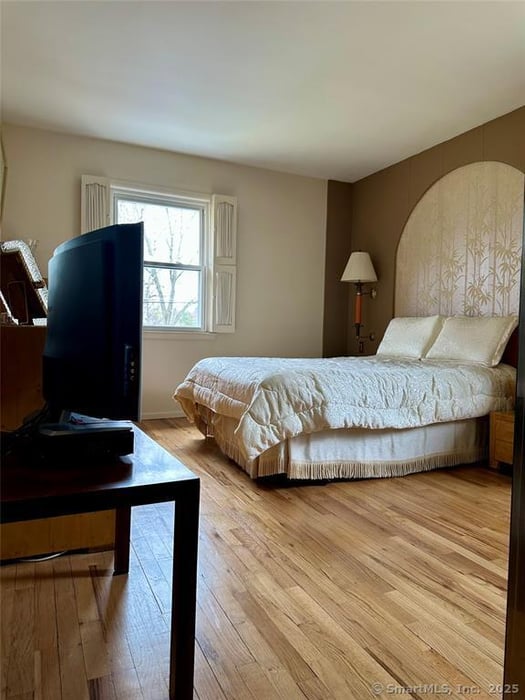 2474 Ridge Street Photo 6