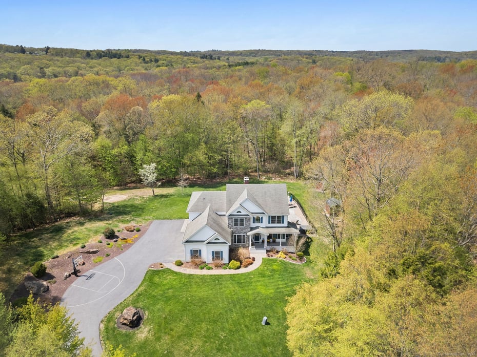 66 Laurelwood Pond Lane Photo 2