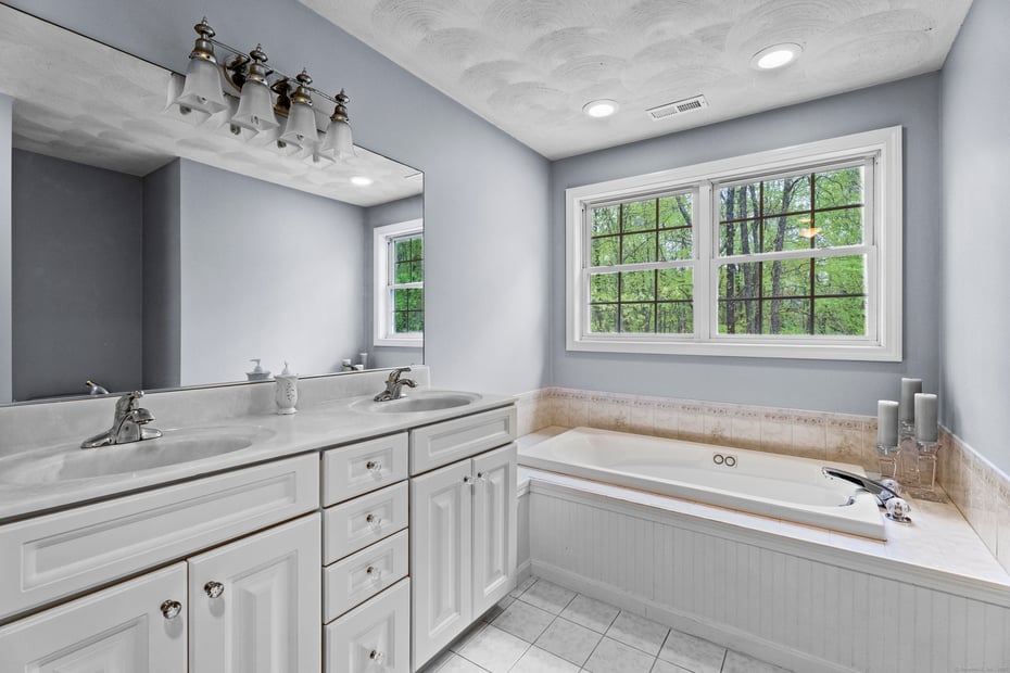 Groton Single Family Photo 19