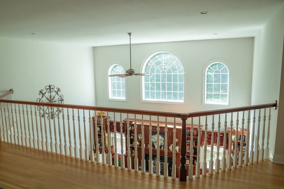 45 North Gate Road Photo 18