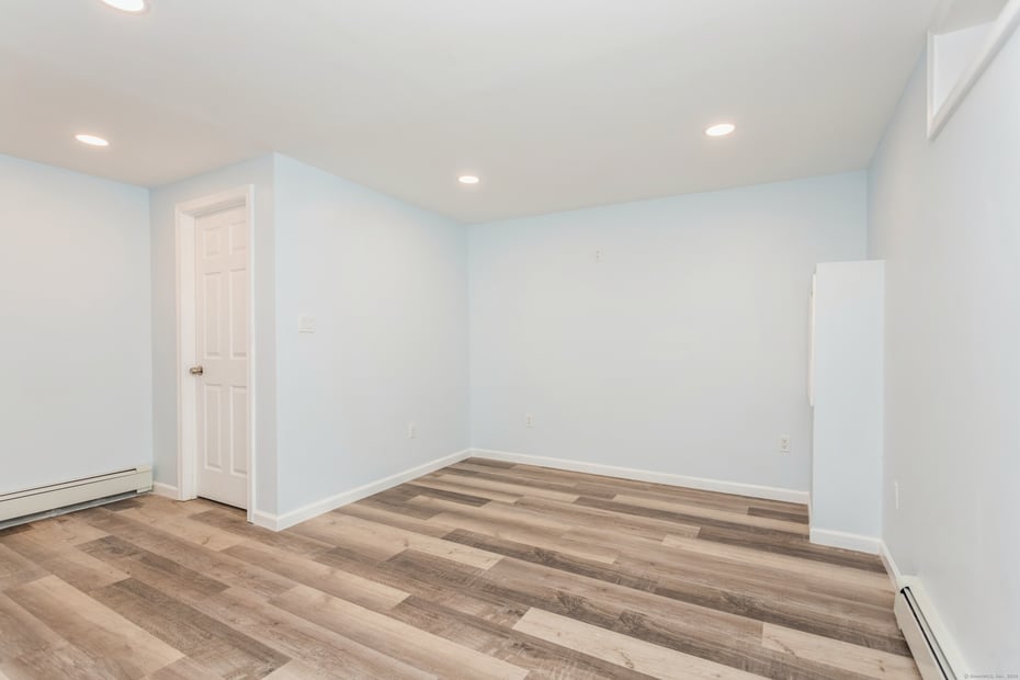 75 Edwards Street Photo 20
