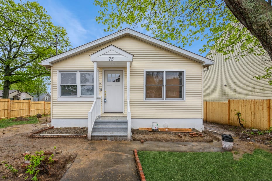 75 Edwards Street Photo 27