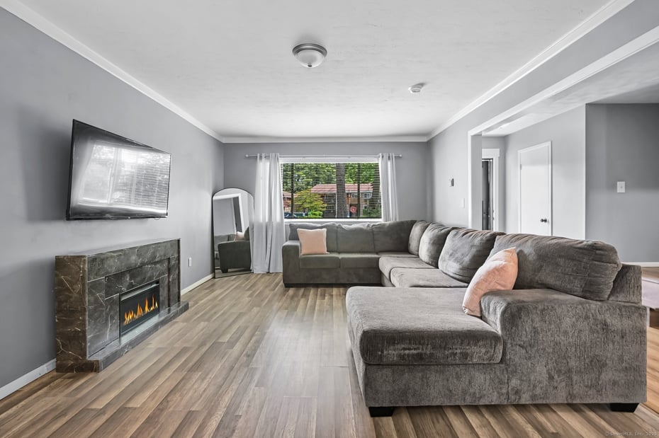 333 Vincellette Street  #25 Photo 6