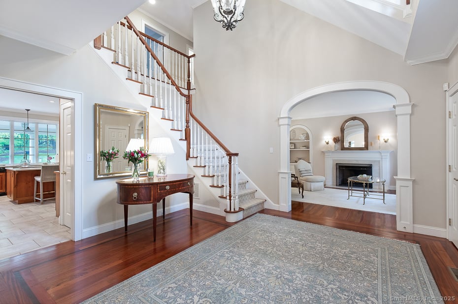 176 Peck Hill Road Photo 2