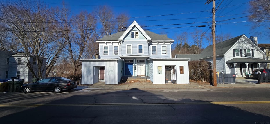 15 Platt Avenue Photo 4