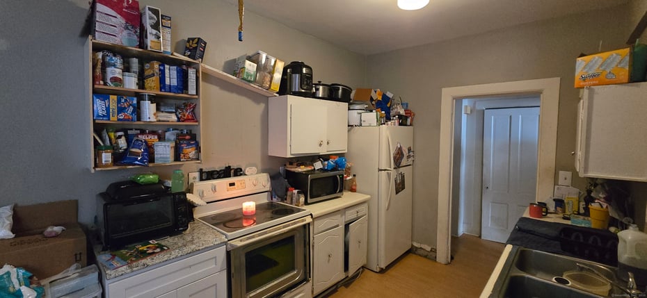 15 Platt Avenue Photo 18