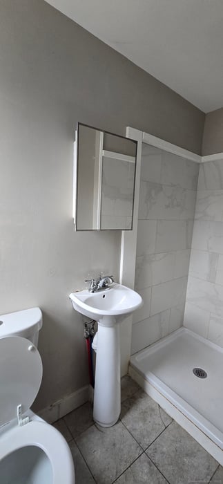 15 Platt Avenue Photo 23
