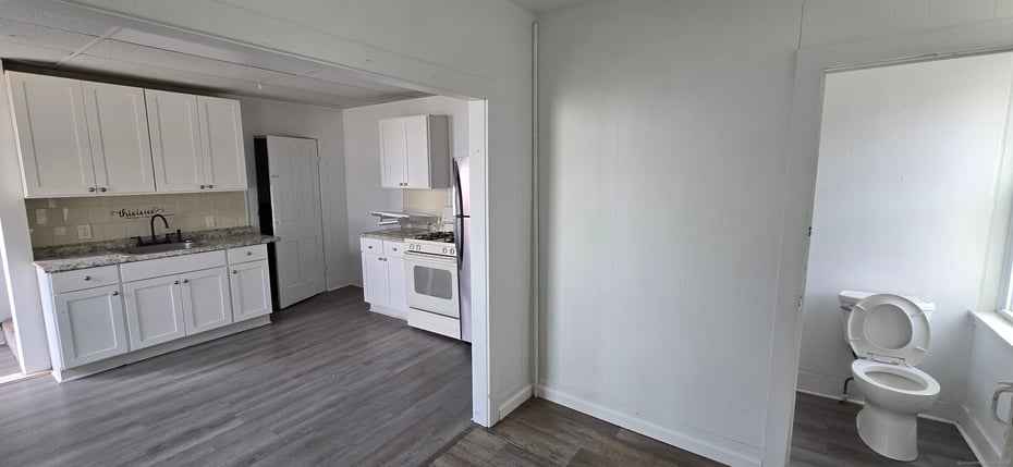 15 Platt Avenue Photo 26