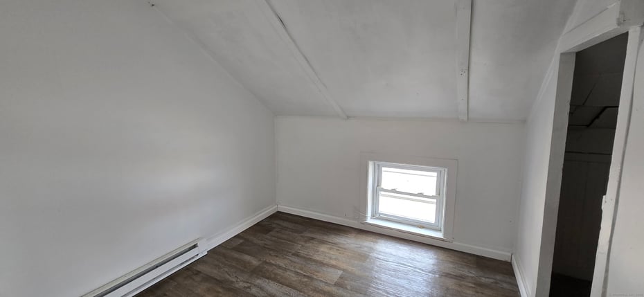 15 Platt Avenue Photo 28