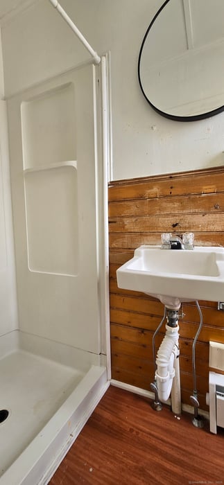 15 Platt Avenue Photo 31