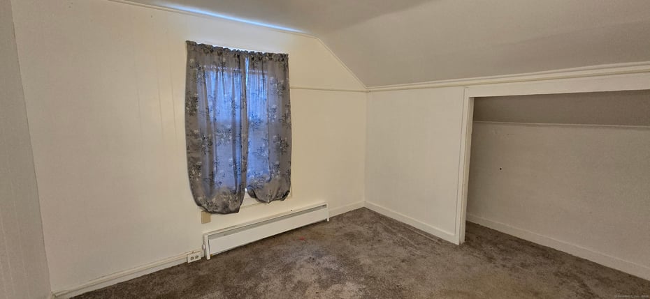 15 Platt Avenue Photo 33