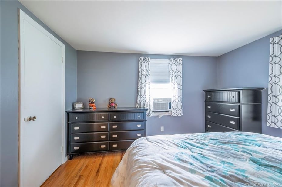76 Chidsey Drive Photo 9