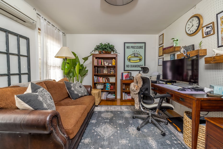 24 Tanglewood Drive Photo 15
