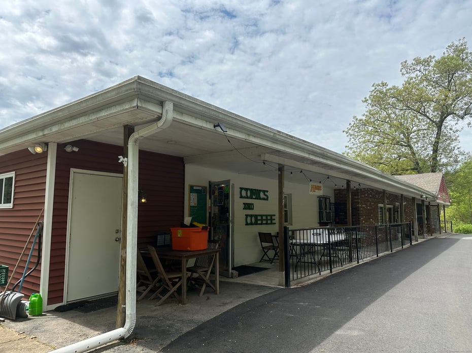 497 Winthrop Road Photo 3