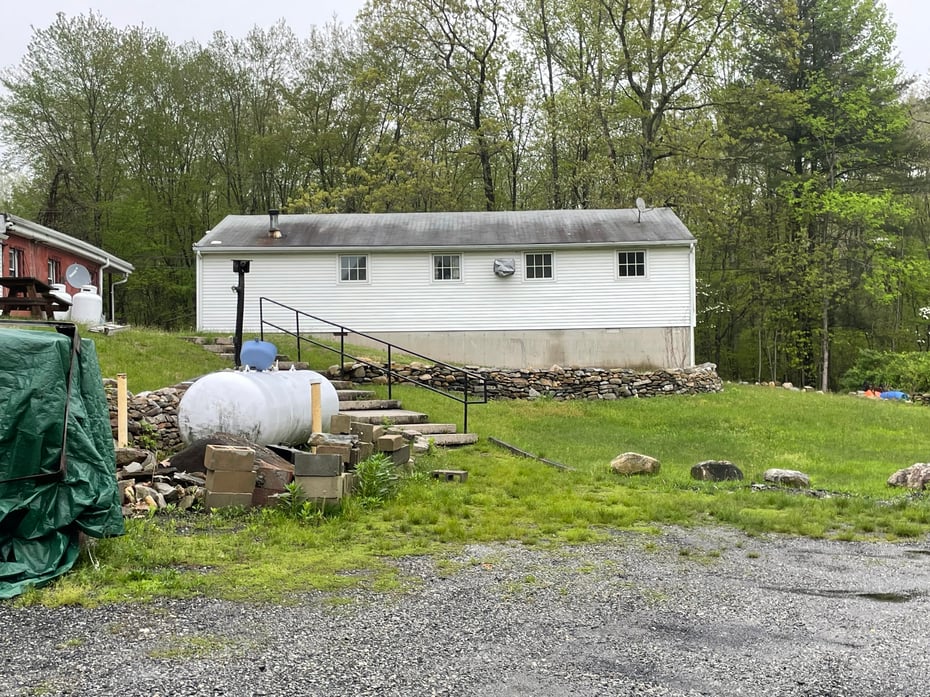 497 Winthrop Road Photo 13