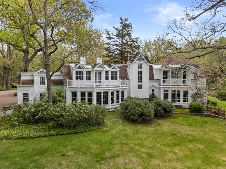 38 Three Bridges Road Photo 2