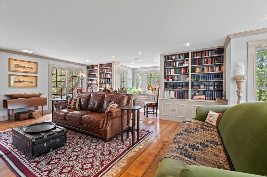 38 Three Bridges Road Photo 13