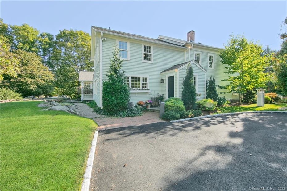 521 State Street Photo 7